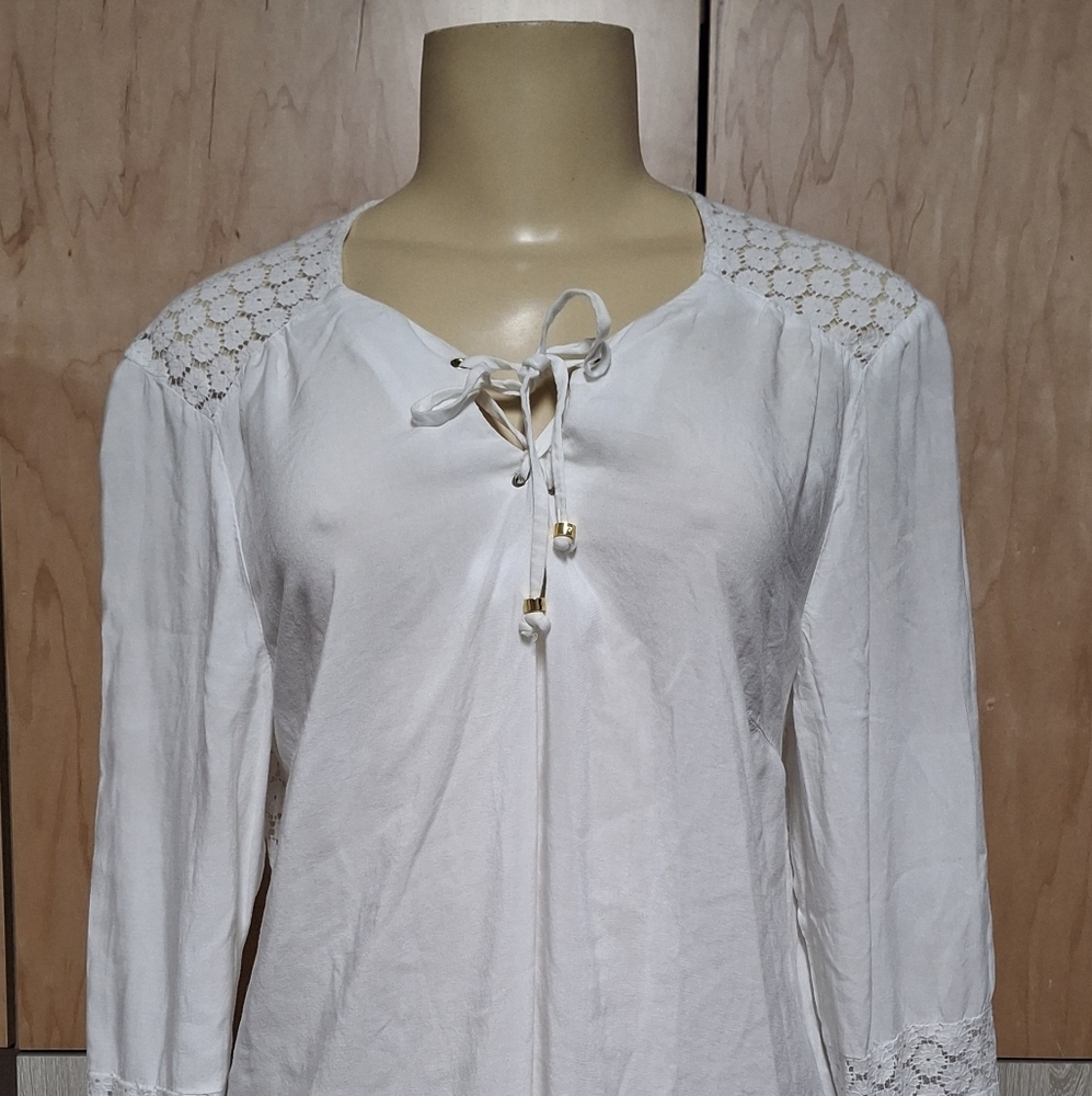 💋Guess White Long Sleeve Tunic with Lace Detail💋